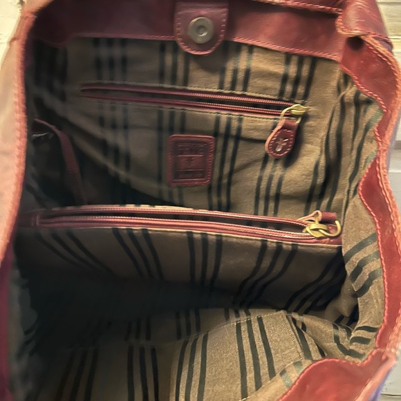 Frye - Picture 3 of 4